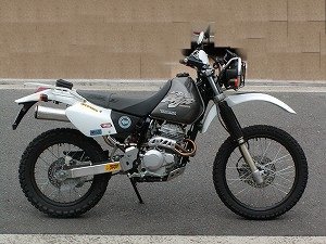 Garage JUNK BOX HONDA XR250 BAJA 車高考察